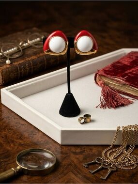 (Rare) 80s Monet Red and White Enamel Gold-Tone Earrings